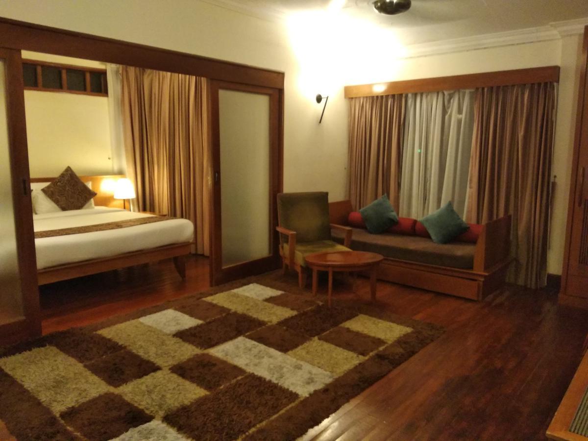 Langkawi Lagoon Resort Water Chalet Пантай Ченанг Екстериор снимка
